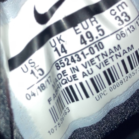 Nike Men’ Basketball Shoe - Picture 6 of 7